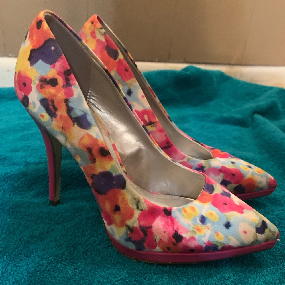 Floral high heel pumps.